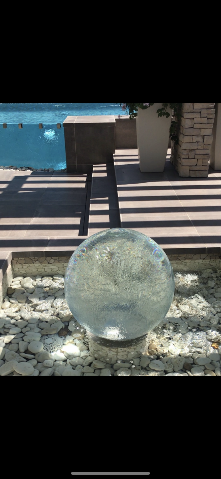 ACRYLIC SPHERE FOUNTAIN 097